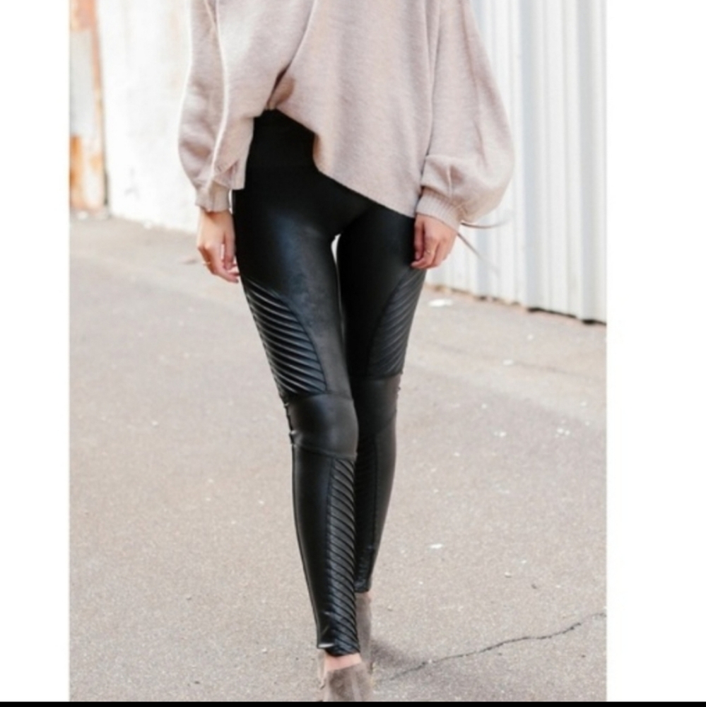 SPANX Faux Leather Moto Leggings In Black Size Small